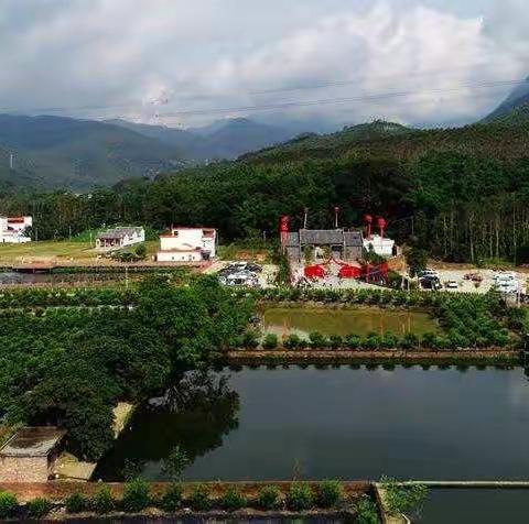 龙门县关工委举行青少年红色基因和爱国主义教育基地挂牌仪式