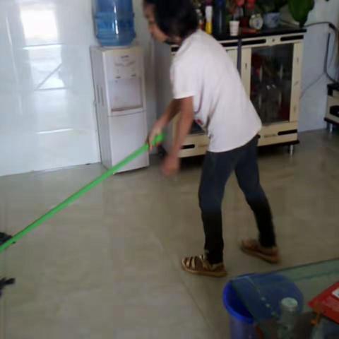 讲文明  讲卫生  懂礼貌  敬长辈   健康文明生活