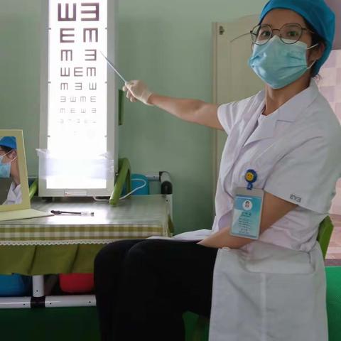 守护“睛”彩未来，让“视”界更加美好——海口市秀英区中心幼儿园秀中分园视力筛查工作