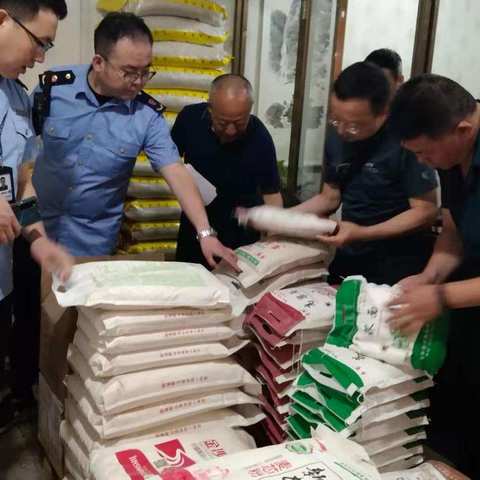 省市场监督管理局督导组对市场食品安全工作进行督导检查