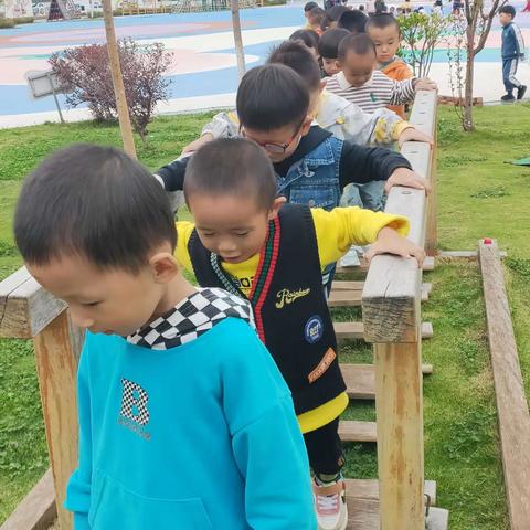 满“新”欢喜，“幼”见美好——记洱源县第二幼儿园小40班入园第二周