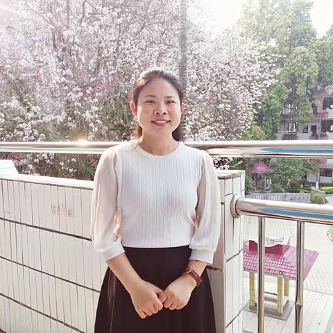 耕耘以爱      育人有方