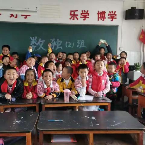 勐卯小学二年级数独社团教师：何明蝶