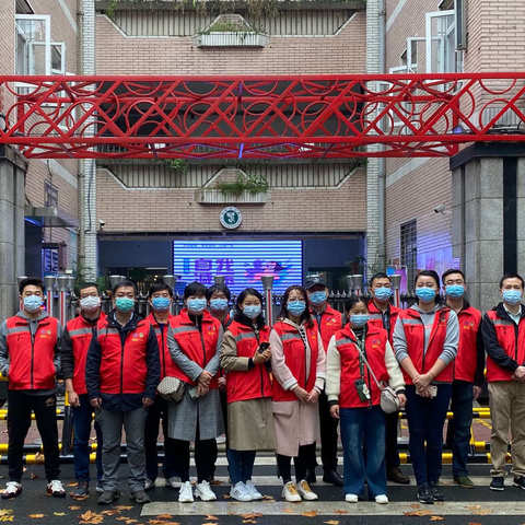 文明执勤，守护天使﻿