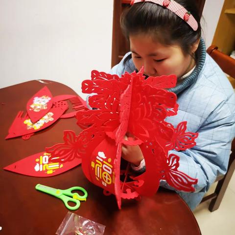 张辰涵四年级下学期成长记录袋