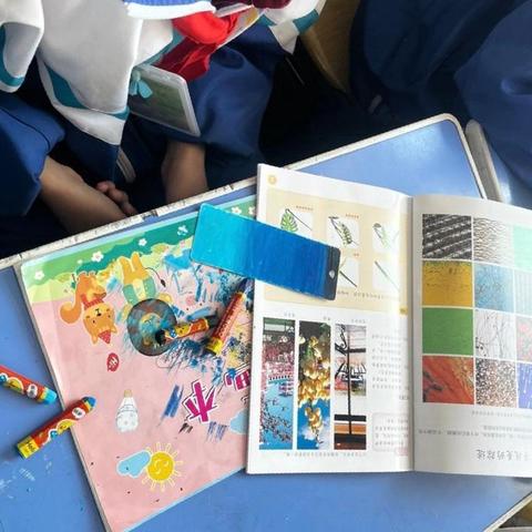 《三尺讲台竞风采，匠心育人绽芳华——记六十四团中学中青年教师基本功大赛》