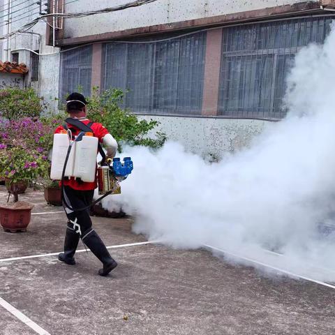 洁净校园护健康，全员行动迎学子  ——双节假期古井小学开展 “两清一灭” 爱国卫生运动