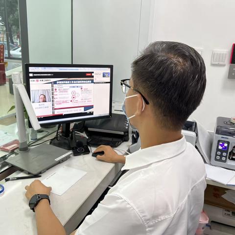 民和支行市场业务部召开“整风肃纪”部室专题会议